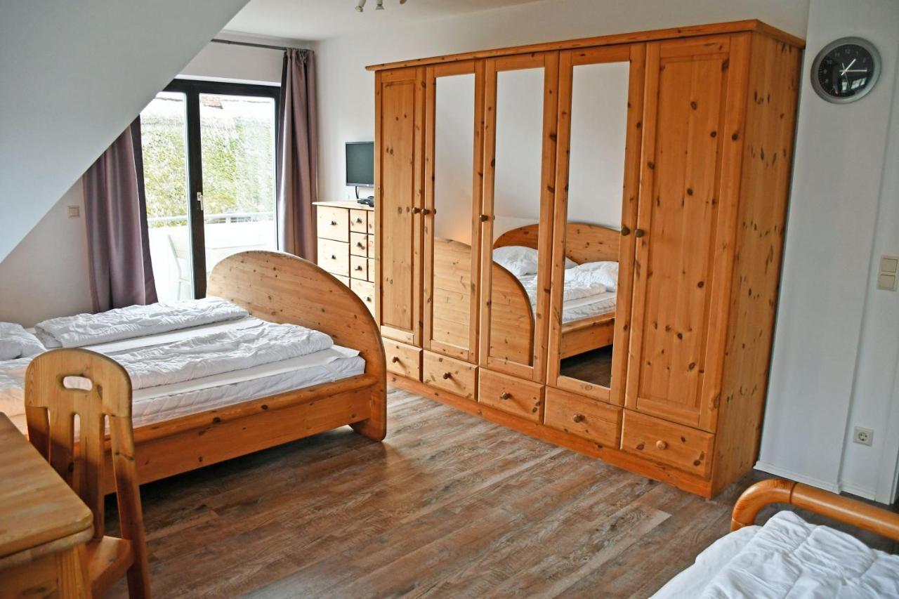 Schoenes Ferienhaus Mit Kamin Und Sauna Im Ostseebad Sellin Exterior foto